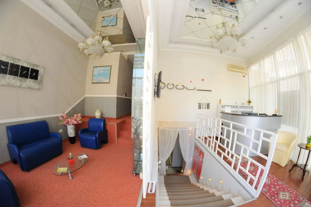 Signature Idea Hotel تيرانا