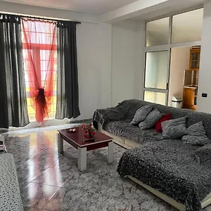 Tirana Apartment Apartamento