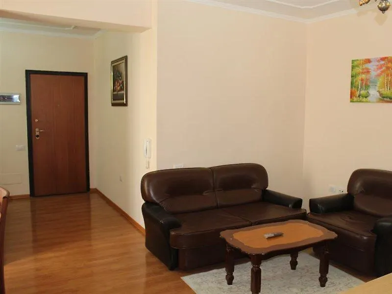 Signature Idea Hotel Тирана