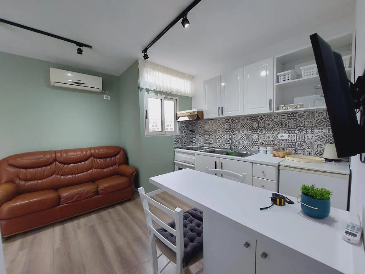 Signature Idea Hotel Тирана Албания