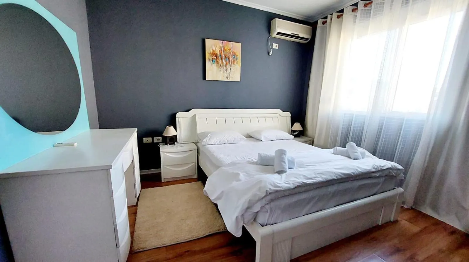 Signature Idea Hotel Тирана Албания