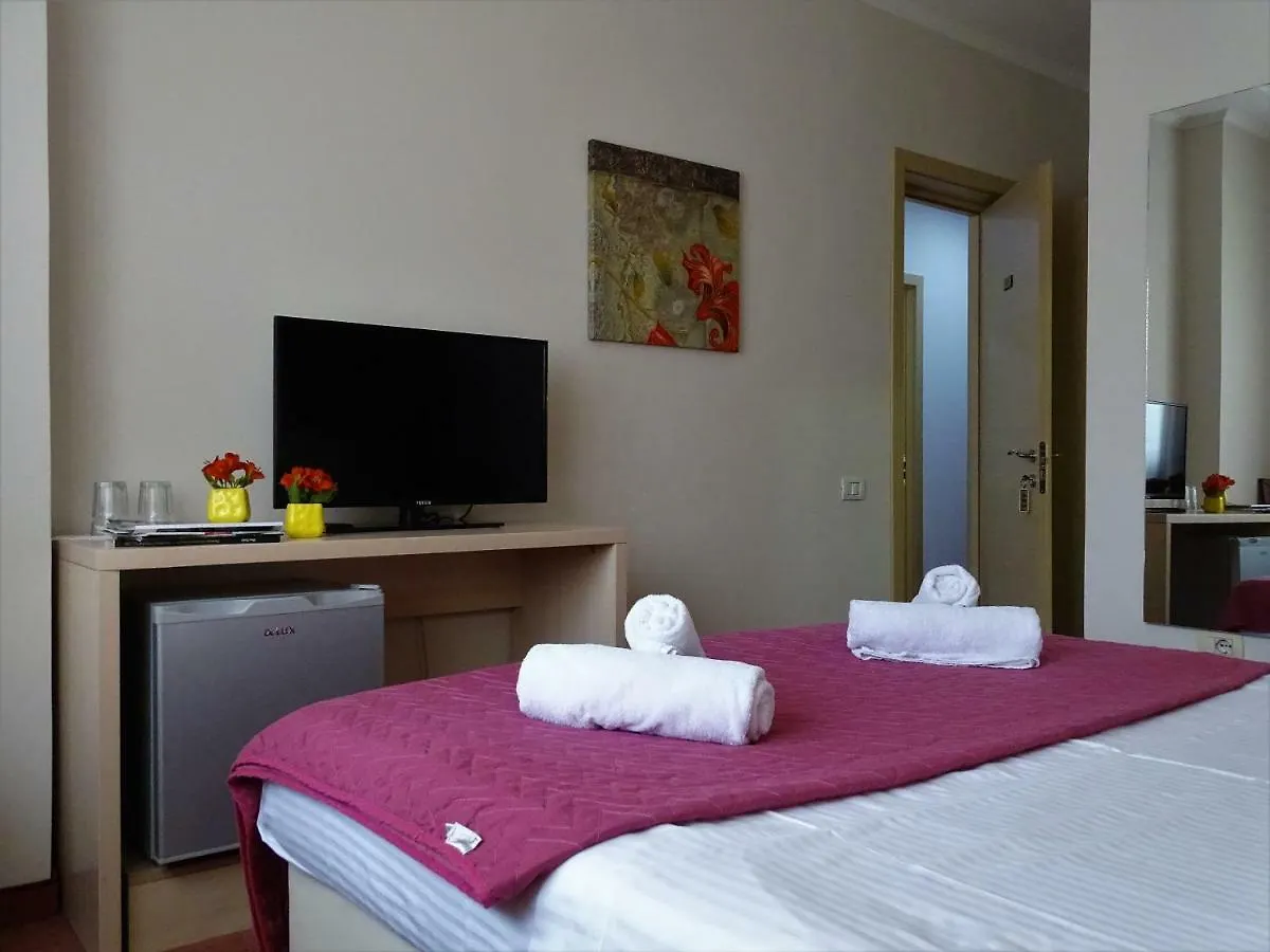 Signature Idea Hotel Tirana Albanien